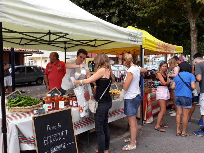 Marché de producteurs hebdomadaire