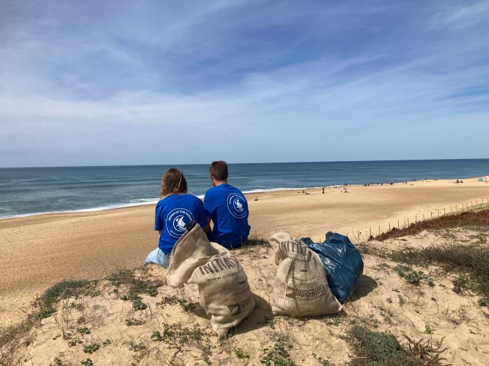 Chantier citoyen : ramassage des déchets à la plage avec l’association « Wings of the Ocean »